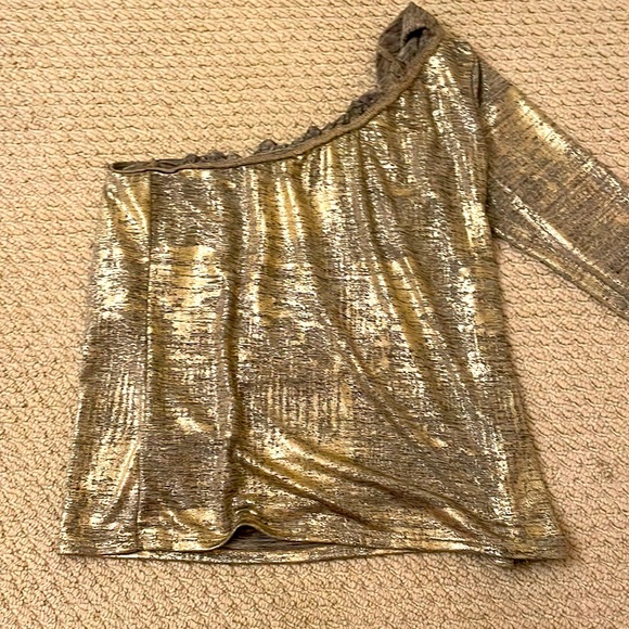 One shoulder formal metallic blouse - Picture 3 of 4